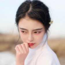 弘潤
