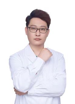 郝志飛