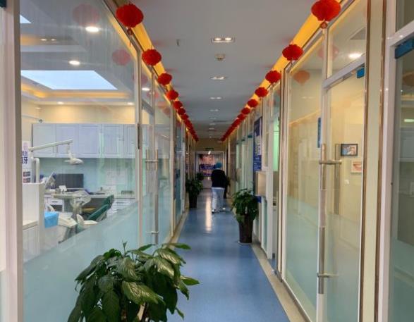 南昌路濟(jì)仁口腔門診部醫(yī)院環(huán)境