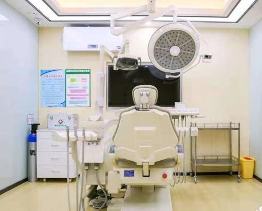北海歡笑口腔門(mén)診部治療室