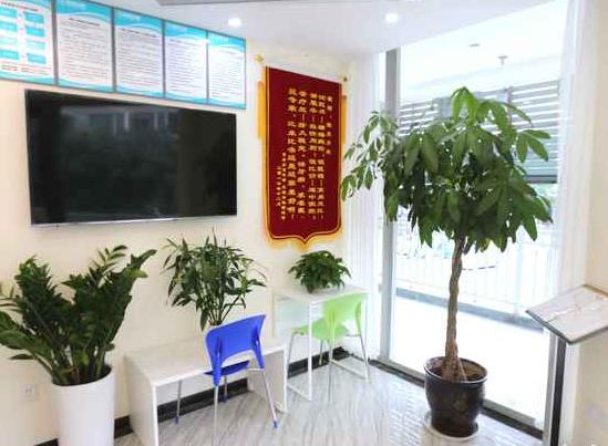 成都華陽微笑口腔診所醫(yī)院環(huán)境