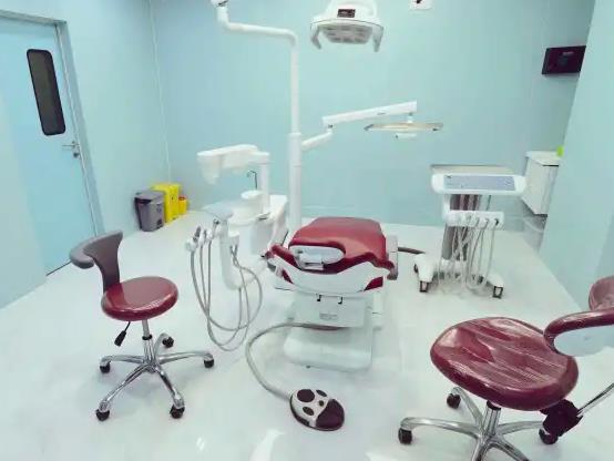 佛山北泉口腔門診部治療室