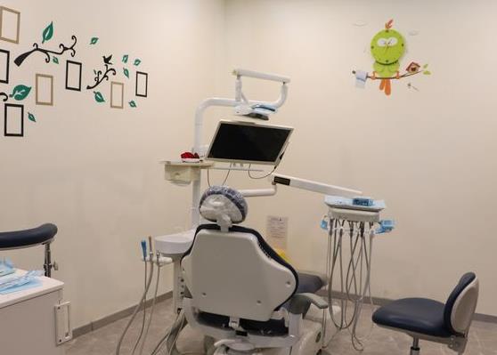 廣州德仁口腔門診部治療室