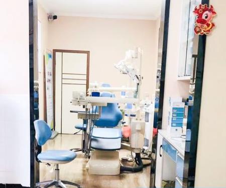 駐馬店康倍樂口腔門診部治療室