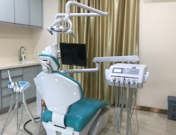 臨潭貝爾口腔門診治療室