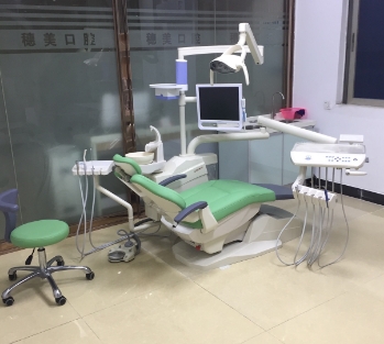 東莞穗美口腔門診部治療室