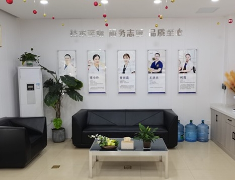 重慶明瑞口腔門診部醫(yī)生團(tuán)隊(duì)