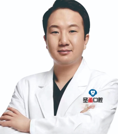 李忠磊