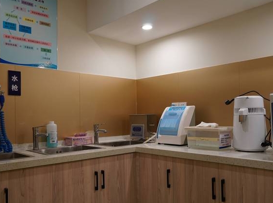 杭州寧東口腔門診消毒室