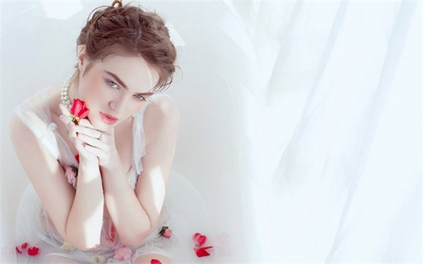 http://m.bstoo.cn/d/file/price/NCQD23SVD7.jpg