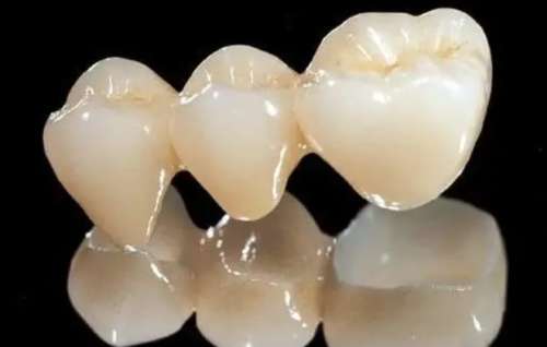 安醫(yī)大附院牙齒種植：人氣項(xiàng)目與專家陣容
